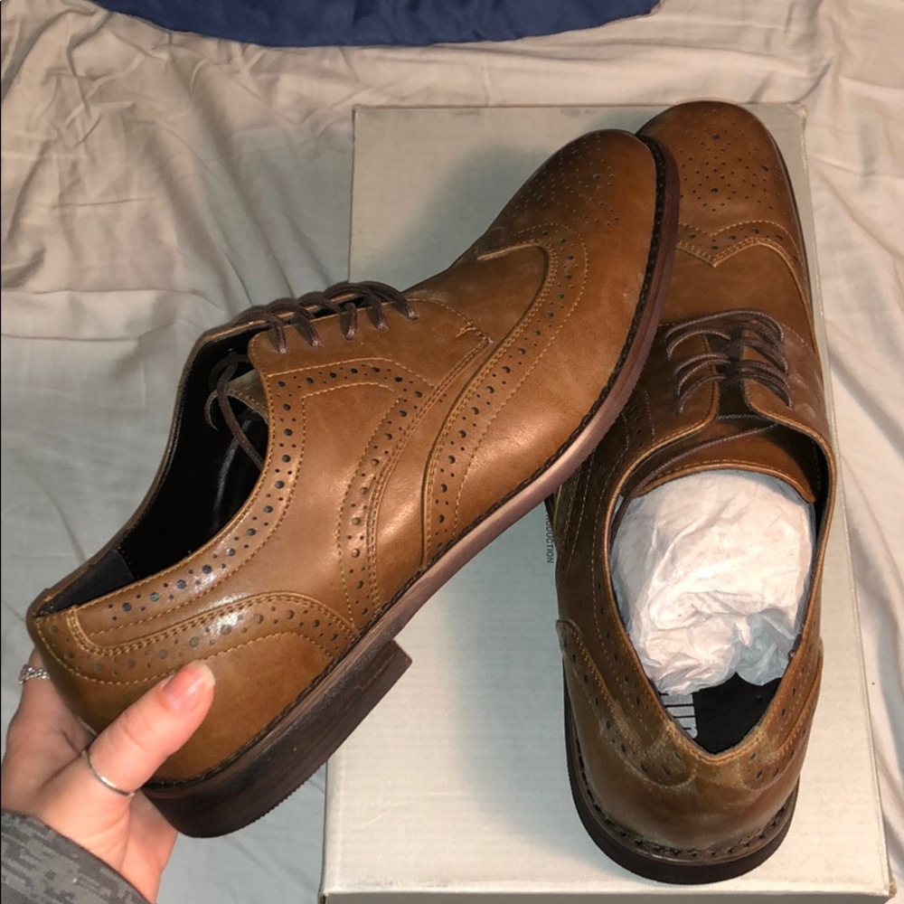 Kenneth Cole Unlisted dress shoes